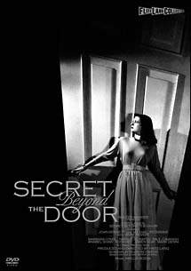 扉の影の秘密