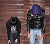 CRYSTAL CASTLES クリスタル・キャッスルズ クリスタル・キャッスルズ/クリスタル・キャッスルズ - 販売CD
