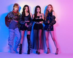 BLACKPINK　ARENA　TOUR　2018　“SPECIAL　FINAL　IN　KYOCERA　DOME　OSAKA”（数量限定生産）