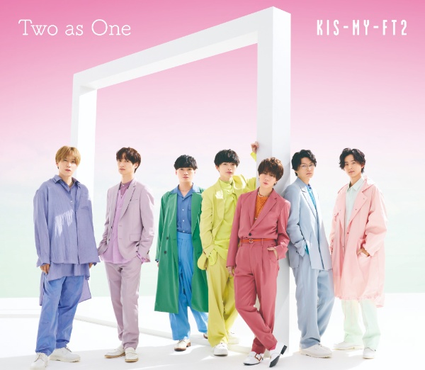 Ｔｗｏ　ａｓ　Ｏｎｅ＜初回盤Ａ＞ＳＧ＋ＤＶＤ