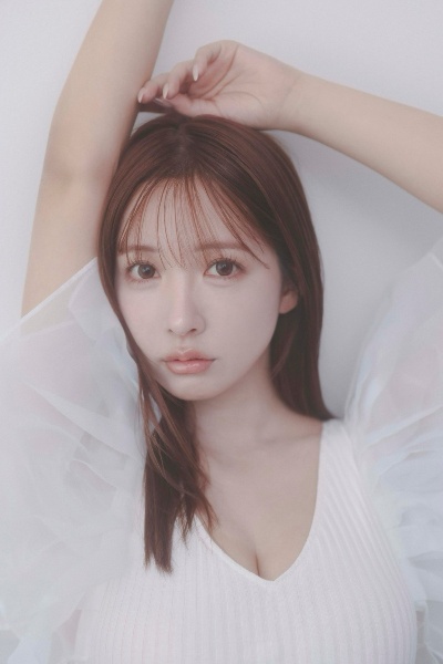 三上悠亜 Official Photo Book YUA 写真集 直筆サイン本 三上悠